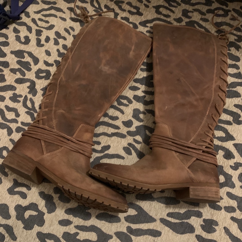 arturo chiang boots